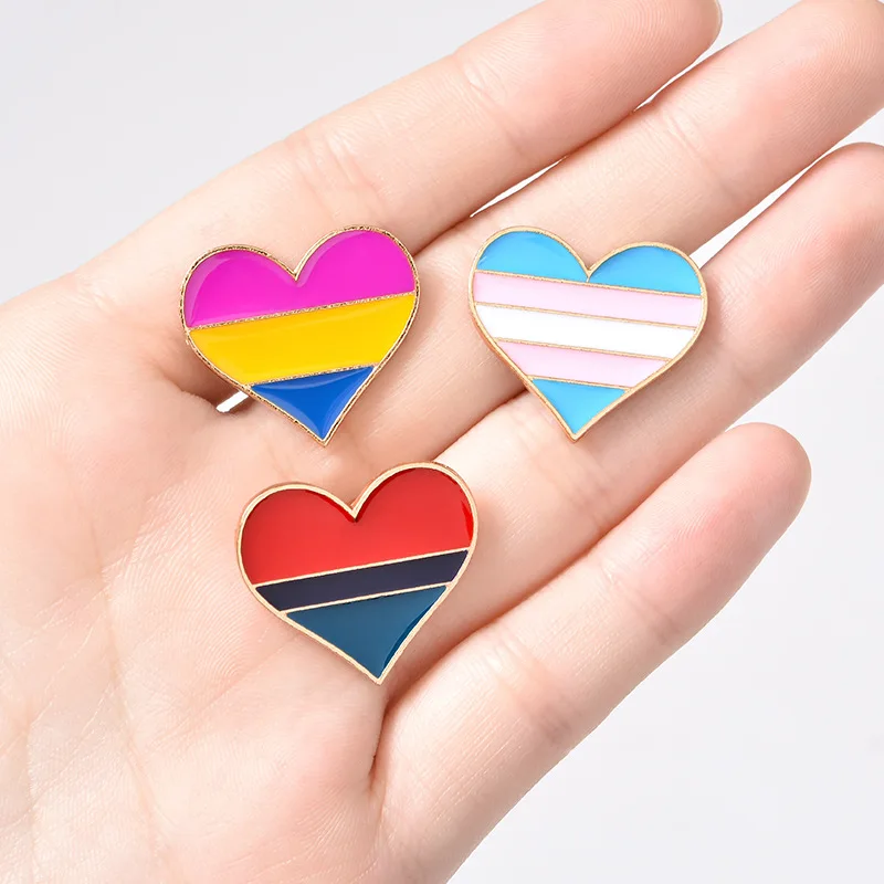 Pinos de desenhos animados personalidade criativa do arco-íris liga broche de personalidade cor em forma de coração broche de arco-íris pintura broche emblema