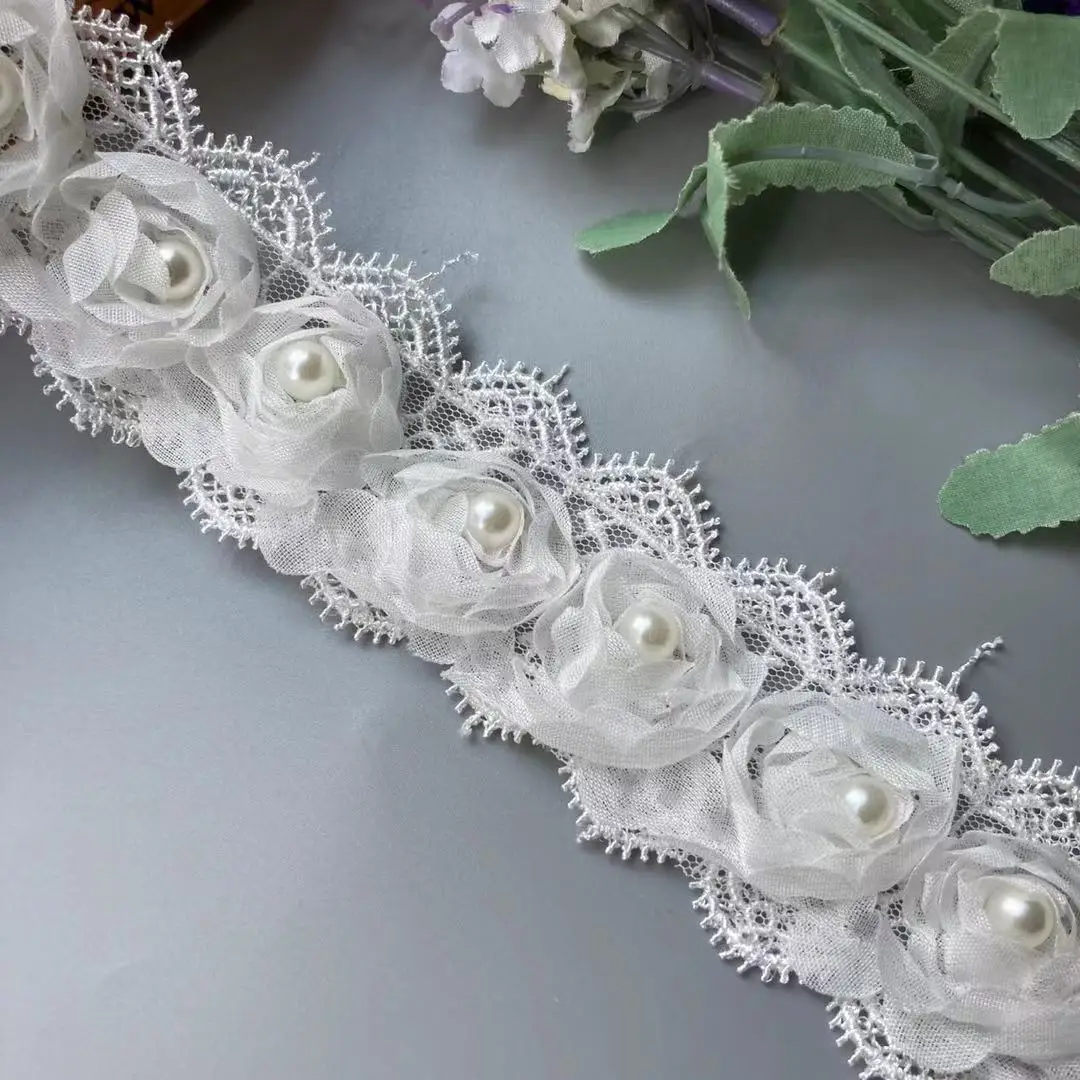 1 Jarda Rosa Branca Flor Guarnição do Laço Prateado Solúvel 45mm Bordado de Fita de Tecido feito a mão DIY Vestido de Noiva de Costura Suprimentos de Artesanato