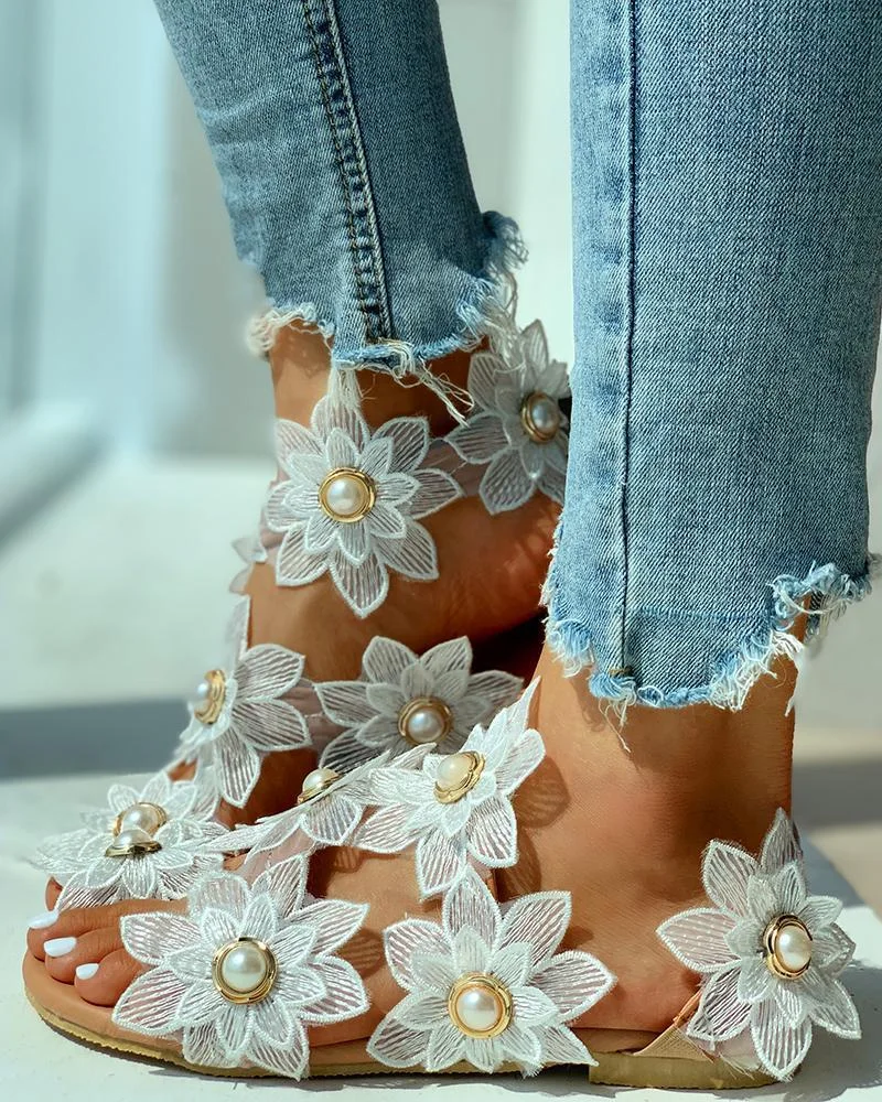 Mulheres Sandálias 2021 Sandálias das Mulheres de Verão de Moda de Nova Flor Pérola do sexo Feminino Banquete Nupcial do Casamento Sapatos de Salto Sandálias de Dedo do pé Aberto