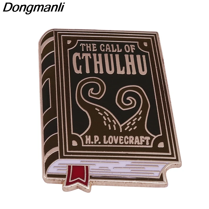 P5107 Dongmanli Livro Pin Crachá De Lovecraft Broche De Mochila De Colar Da Bolsa Lapela Jóias
