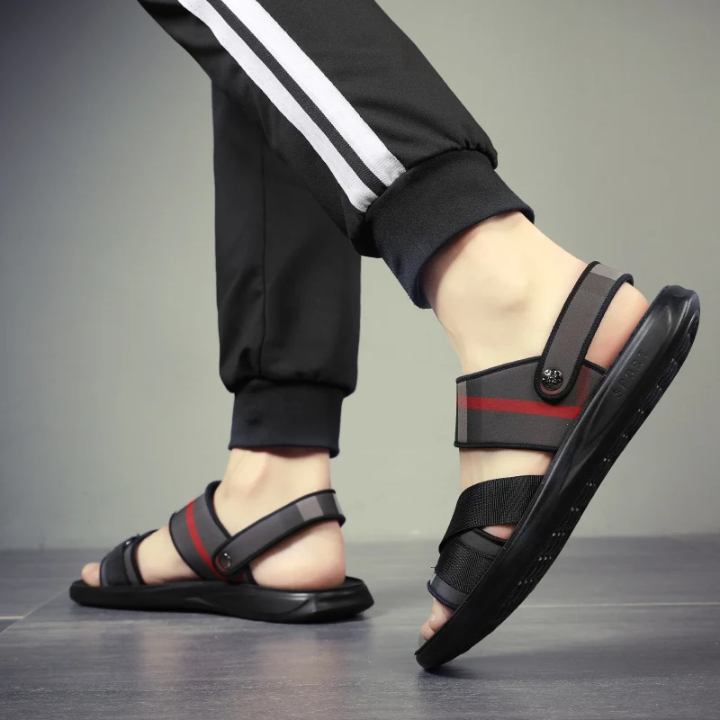 Sandálias para homens 2020 tendências de verão ao ar livre do lazer antiderrapante praia de luxo sandália alta qualidade, macio, sola de dupla finalidade sandália