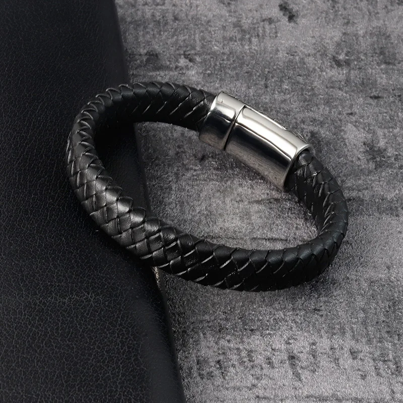 Bracelete de couro de Aço Inoxidável dos Homens Pulseira Trançada de Penas Padrão Magnético Fivela do Bracelete de Couro da Jóia