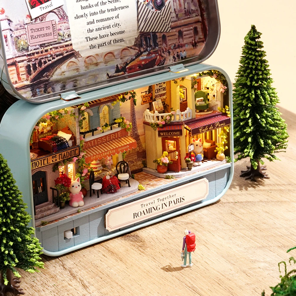 Caixa de Teatro Casa de bonecas DIY 3D de Madeira em Miniatura de Cena Casa de Boneca de Móveis em Miniatura de Brinquedo Artesanal Cottage Engraçado Caixa de Montar Kit