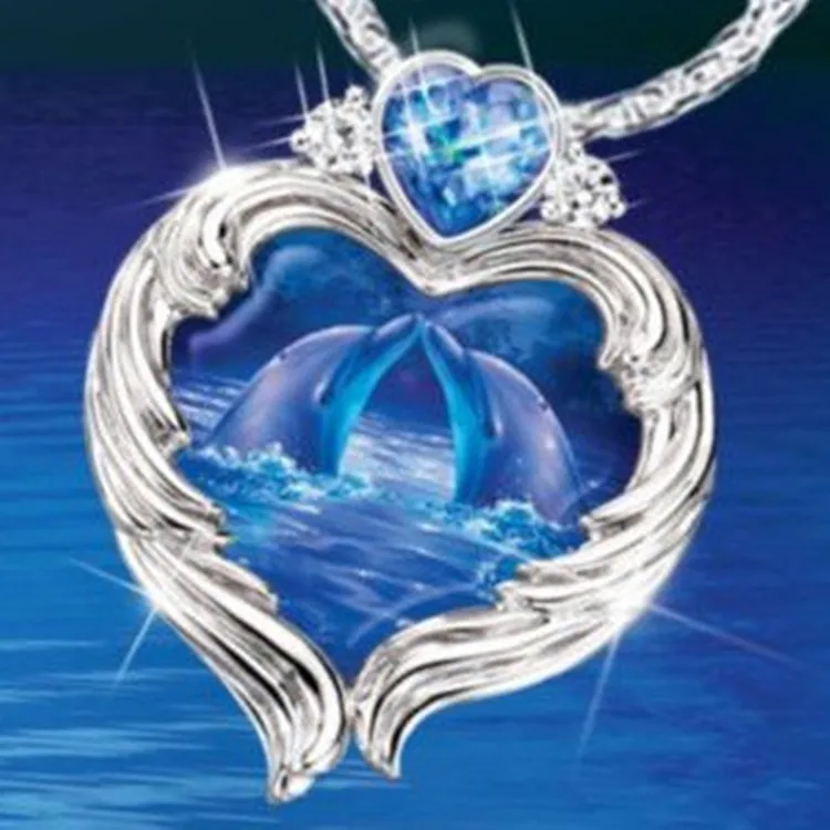 Coração de Cristal em Forma de Golfinho Onda Azul Circundante Zircão Embutidos Mundo Subaquático Criatura Pingente de Colares para as Mulheres de Jóias
