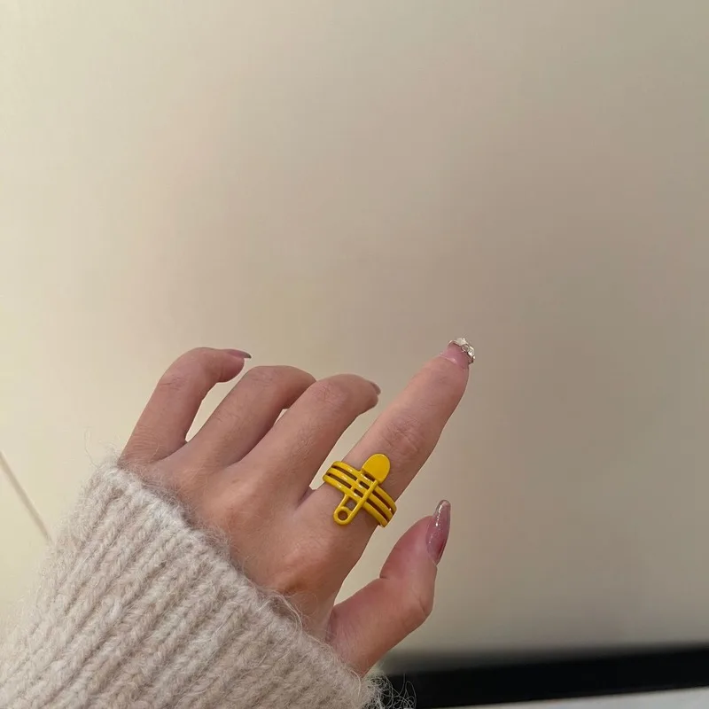 Novo coreano abrir amarelo clipe anéis para as mulheres branca simples cadeia de tinta anel femme jóias 2021