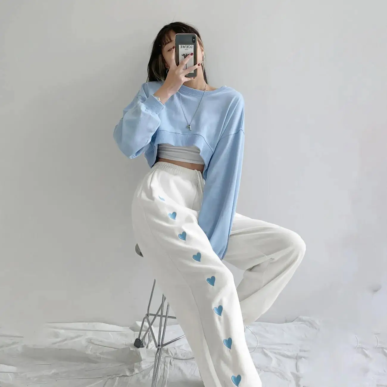 O coreano Moda Calça com Bordado de Coração Esporte feminino Calças de Cintura Elástica de Verão Solto Y2K Estética Calças para mulheres