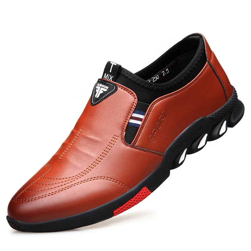 Sapatos de couro dos Homens de Couro Primavera 2021 Novos Homens de Negócios Casual Macio, com solado antiderrapante Respirável Todos-Jogo de Calçado
