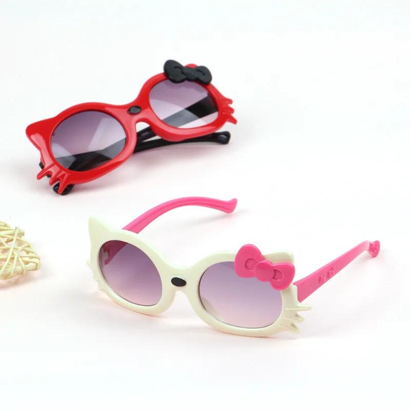 Bonito Vermelho Cor-De-Rosa Gato Crianças Óculos De Sol Das Crianças Borboleta Azul Empate Óculos De Sol Com As Meninas Meninos Bebê Lentes Coloridas Tendências 2021 Presentes Vogue